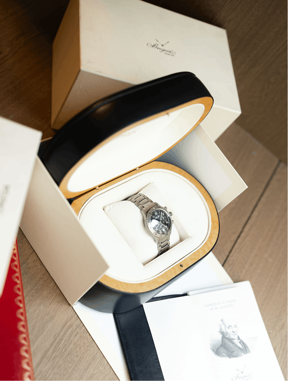 Detail of a vintage watch from the Le Bohemian collection