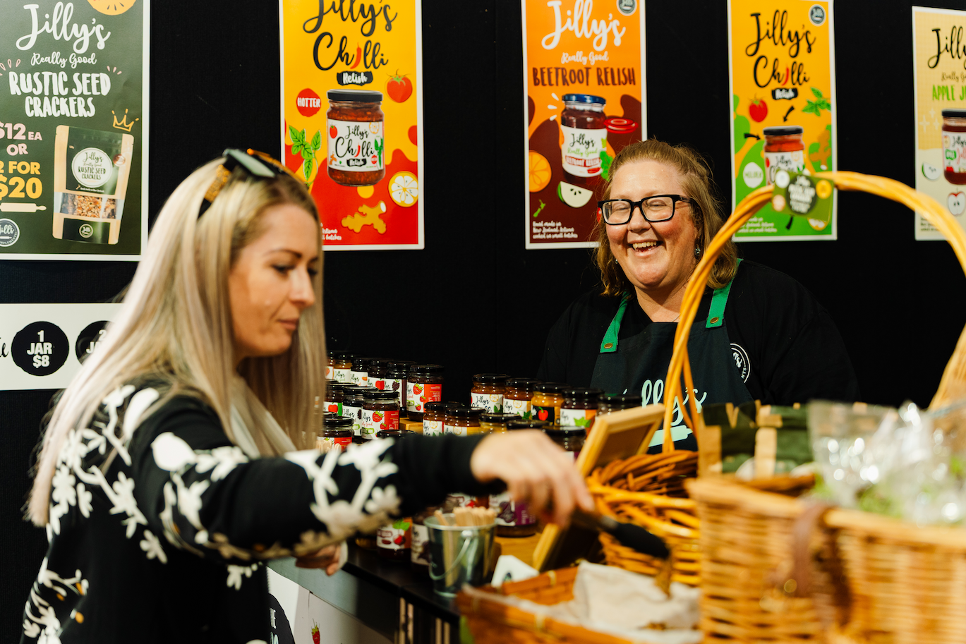 Exhibitor and Customer interacting