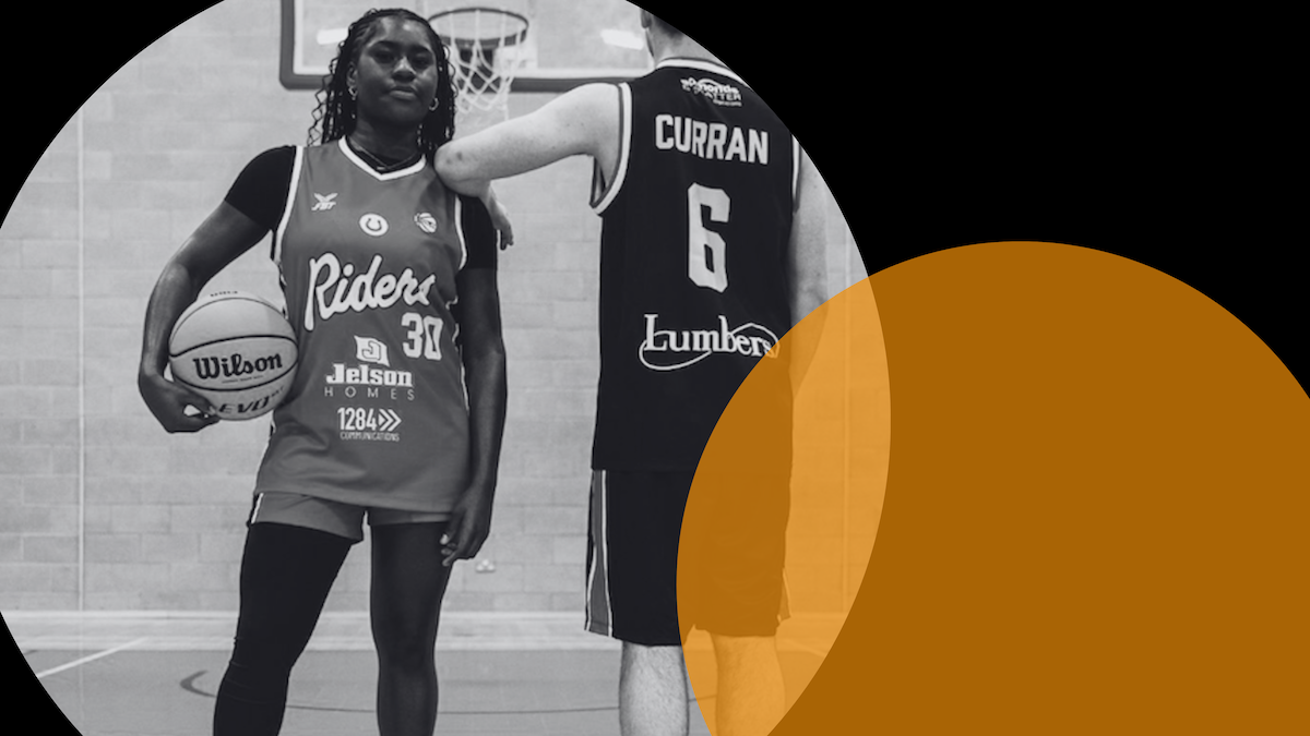1284 adds name to Leicester Riders academy kit