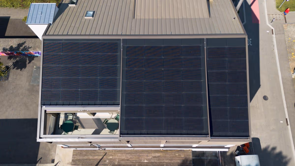 neubau pv-indachanlage Wohn- und Schulheim sonnegg