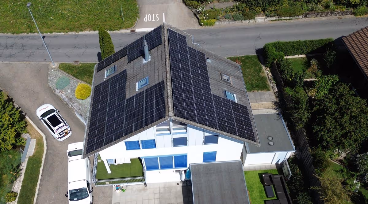 Neubau PV-Aufdachanlage Einfamilienhaus