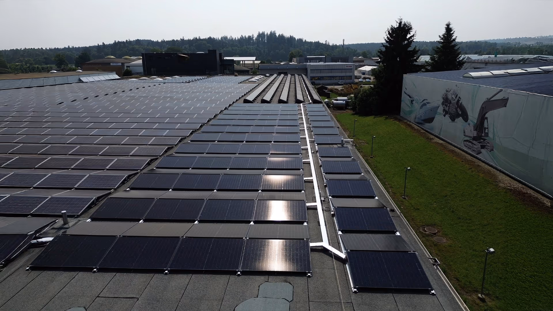 Gemeinsam Solarstrom nutzen: die Modelle ZEV, vZEV und LEG einfach erklärt