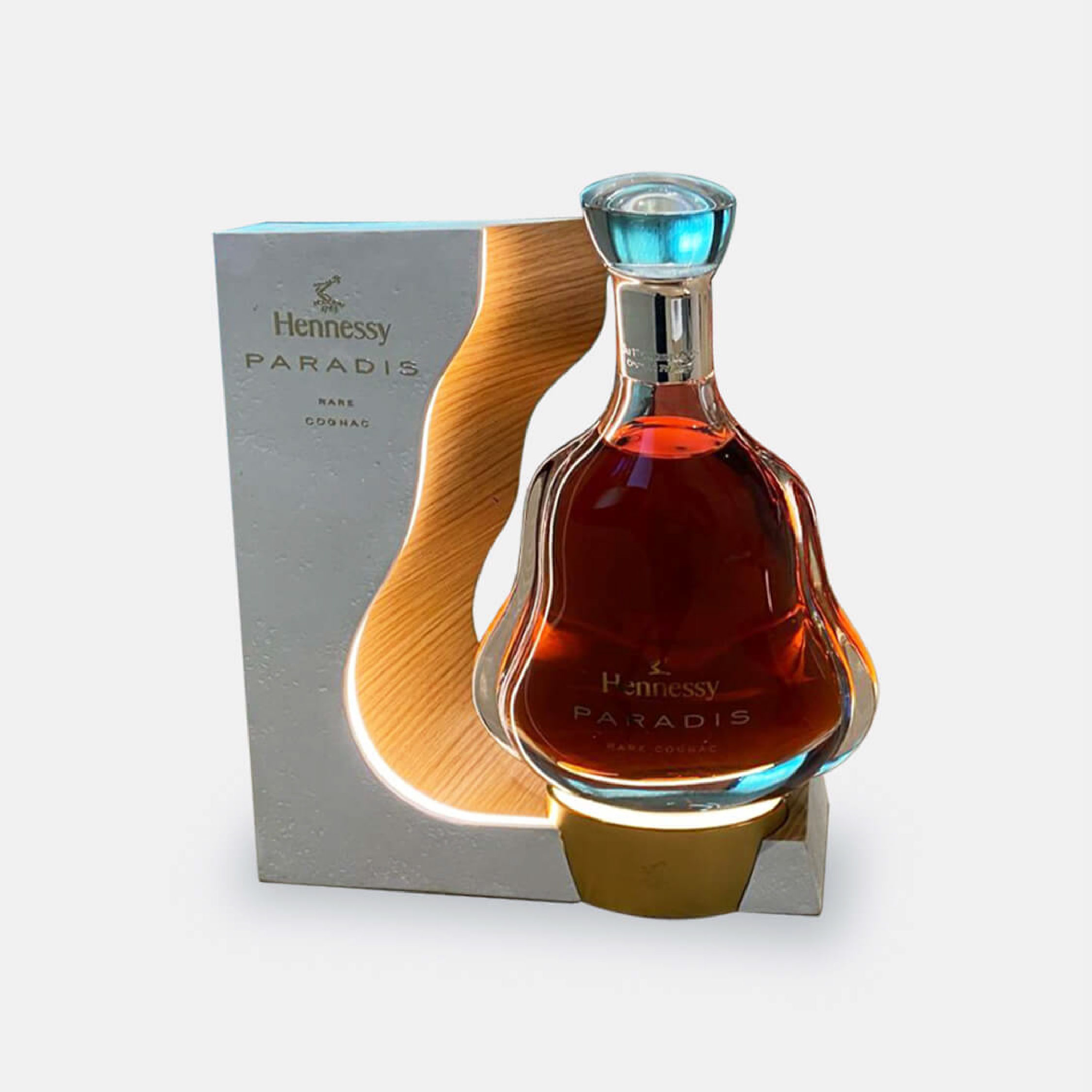 Merchandising & Shop Display_Moet Hennessy Paradis Display