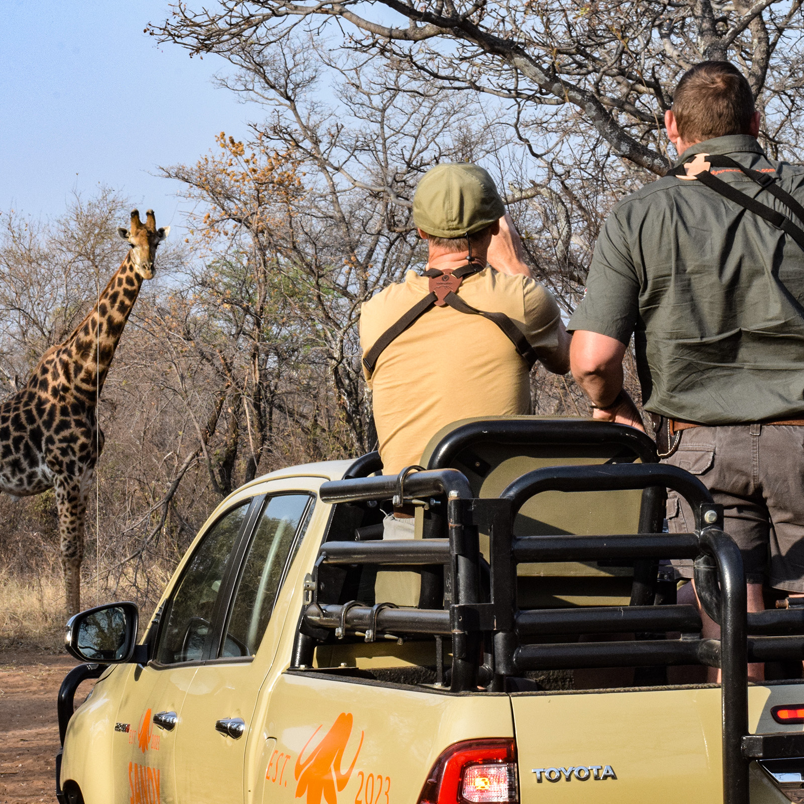 Master the art of spot and stalk hunting across vast South African game reserves. Locate trophy game from afar before navigating terrain on foot for an exhilarating chase.