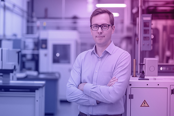 Portrait of William, Work Planner, representing production planning with gemineers Digital Twin platform