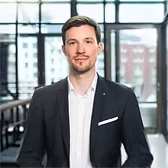 Portrait of gemineers founder Philipp Ganser