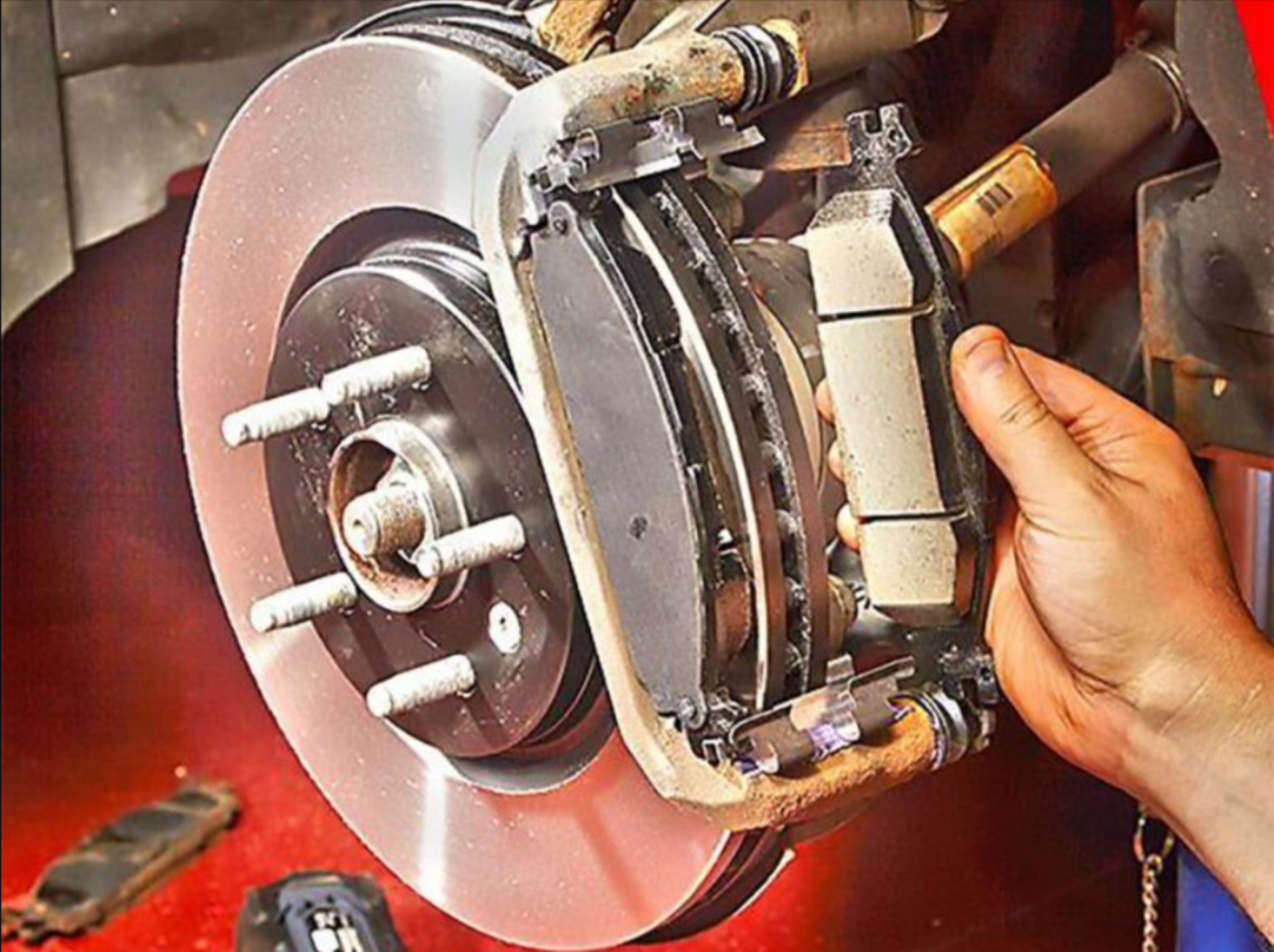8 Common Brake Problems in Heavy-Duty Trucks & Their Fixes