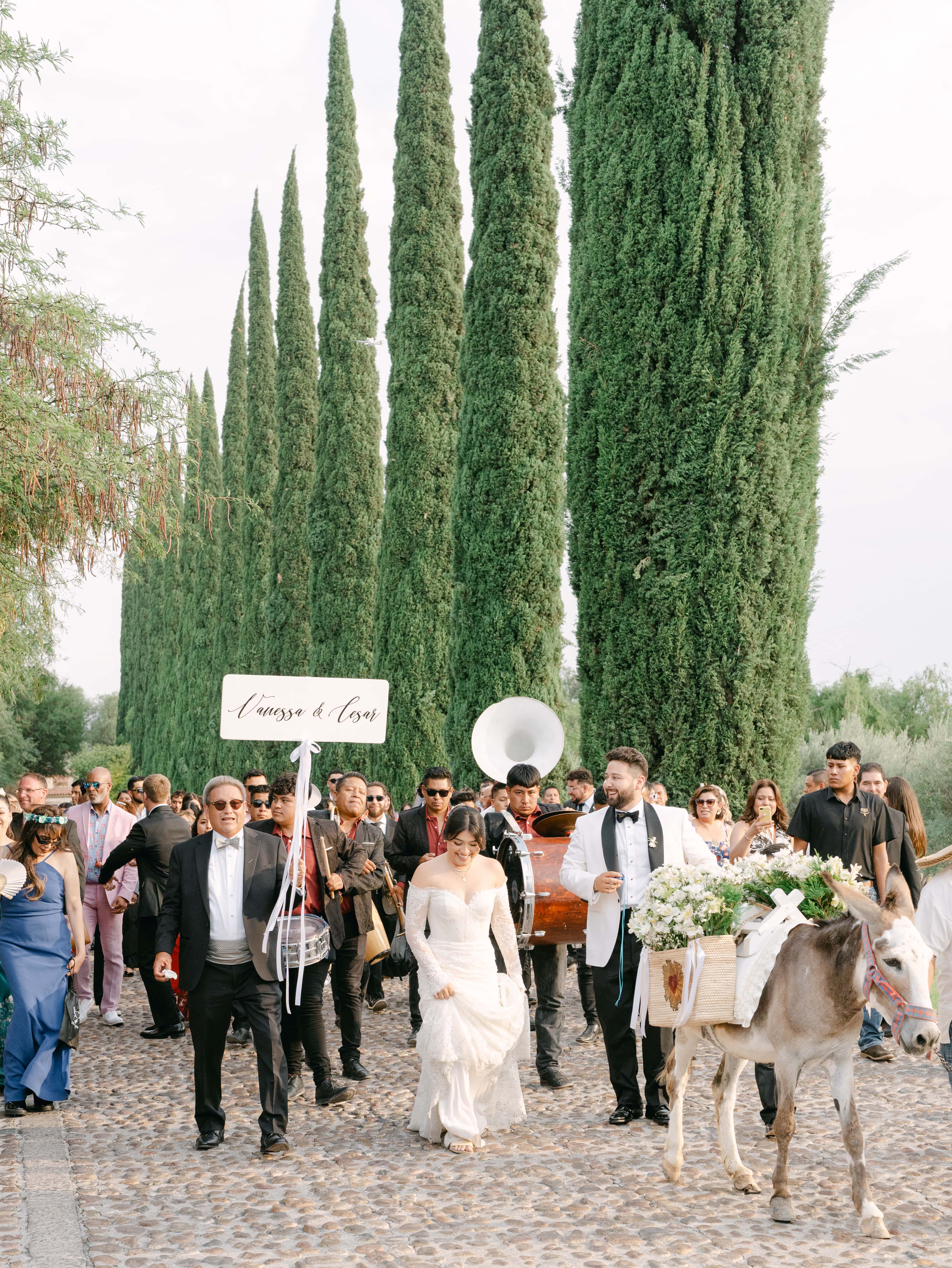 Vanessa & César's Destination Wedding in San Miguel Mexico