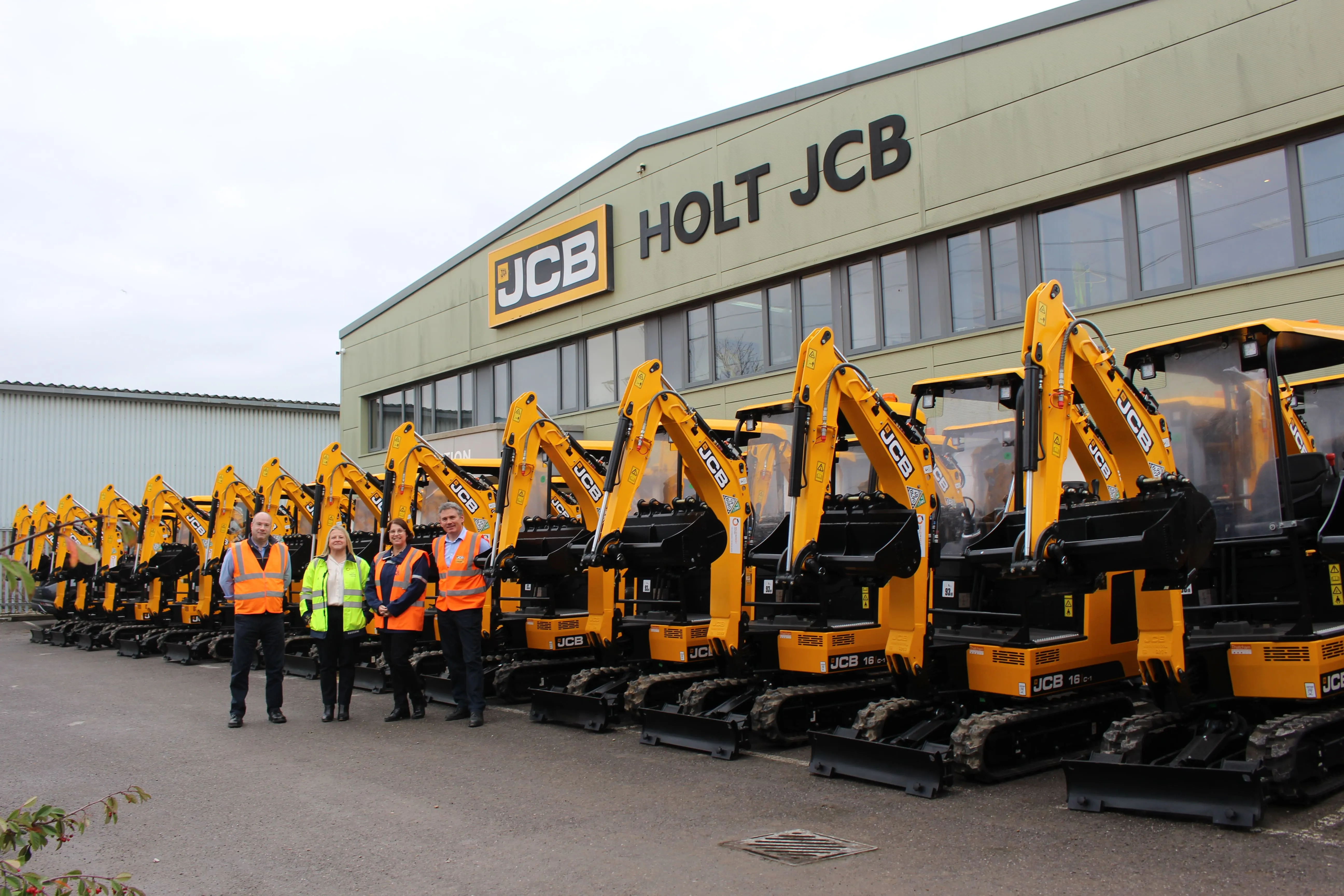 A Significant JCB Investment by Wales & West Utilities!