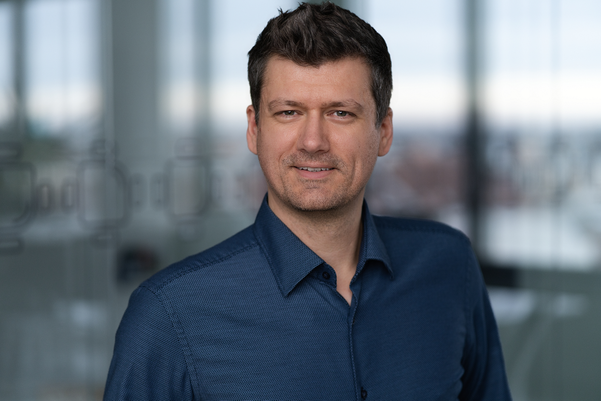 leading-change-in-the-age-of-ai