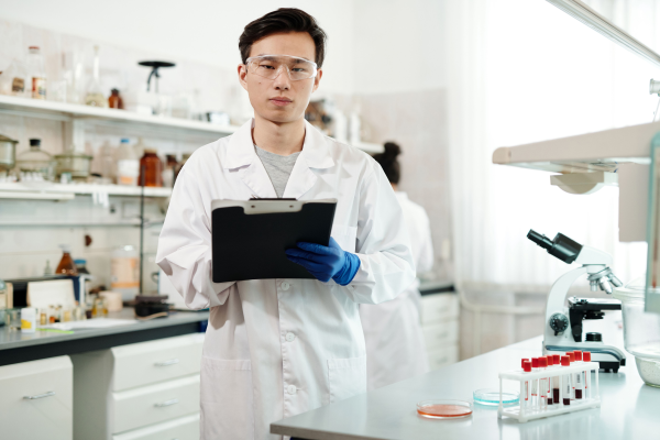 [Live Webinar] The Cost of Poor Laboratory Safety thumbnail