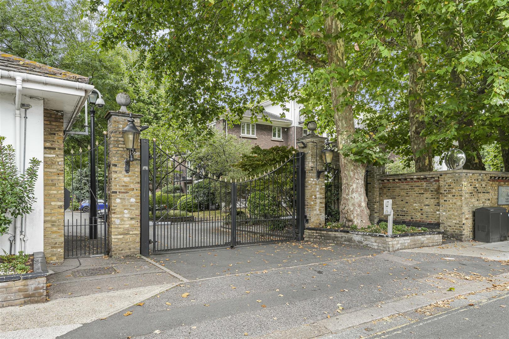 property-img