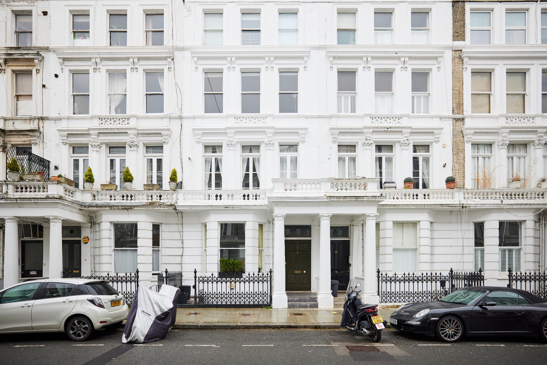 property-img