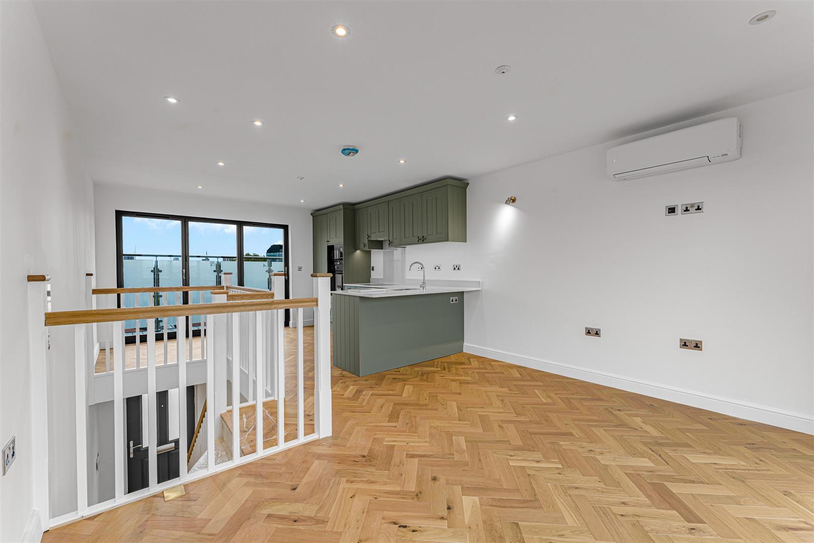 property-img