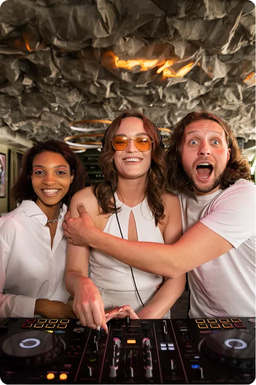 3 happy women