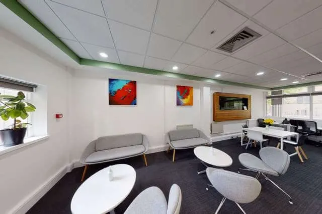 Regus: Wellington House Coworking Space in Cambridge