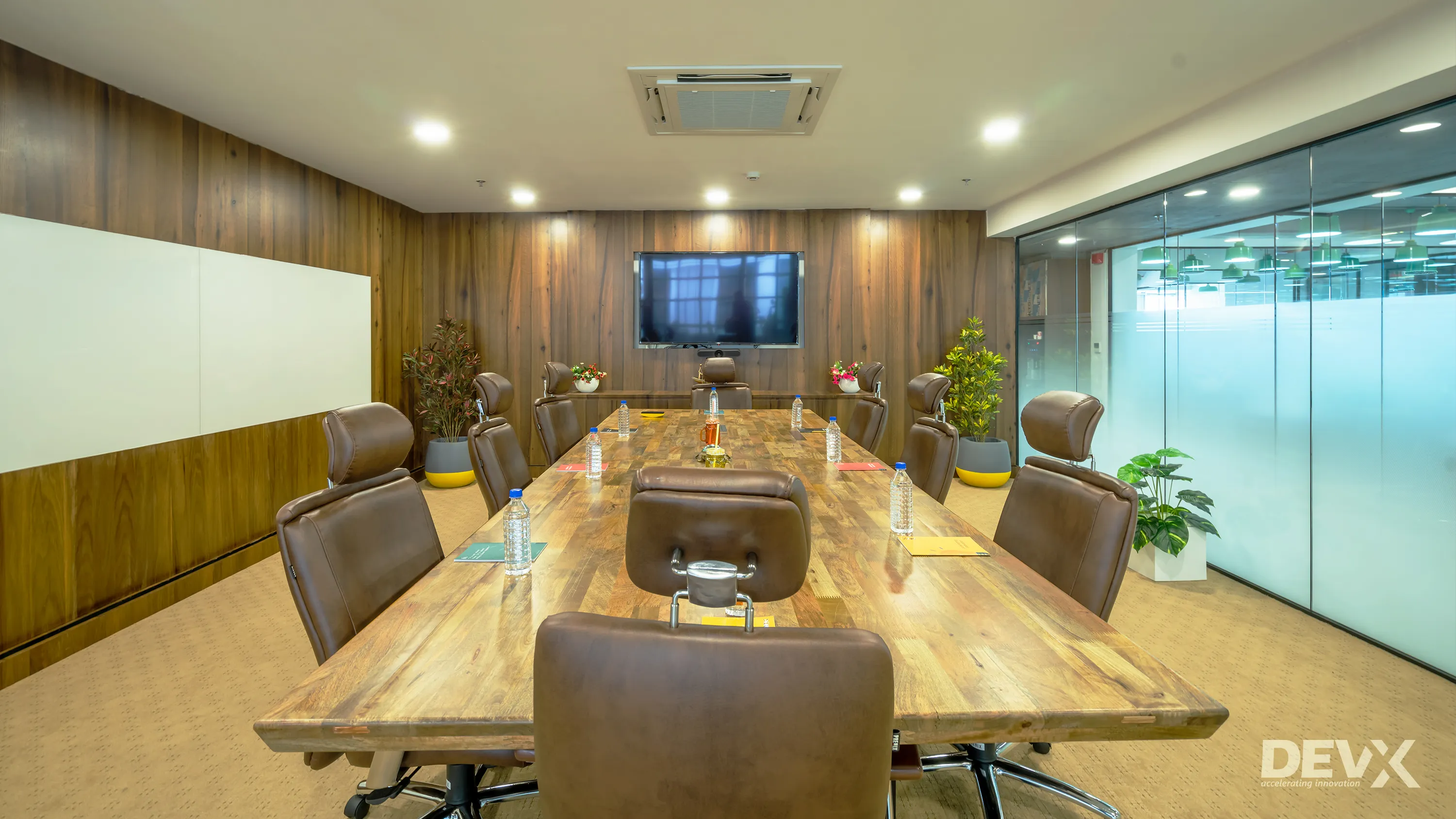 Executive office spaces by DevX