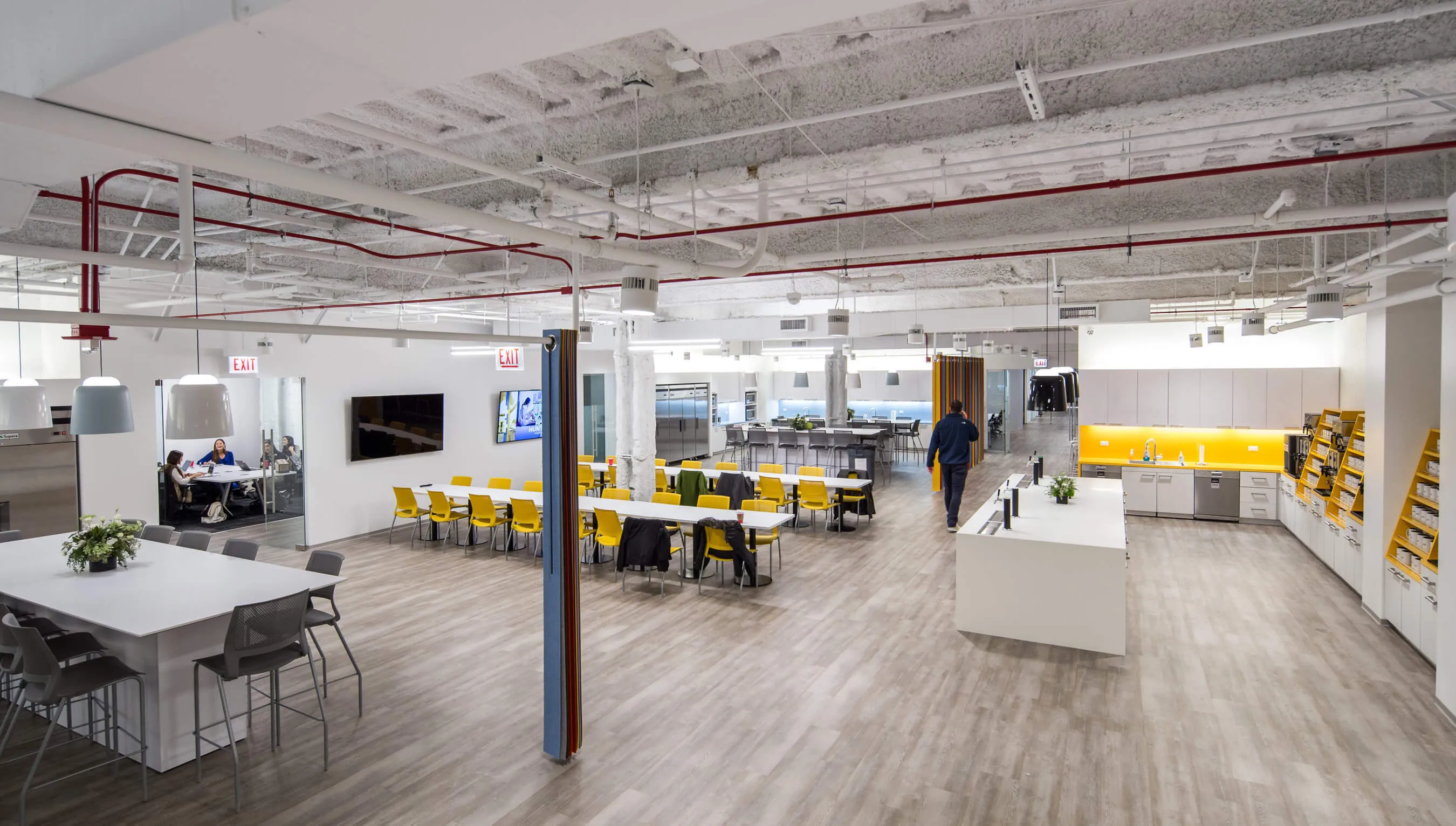 Make Offices Coworking  Space in Chicago