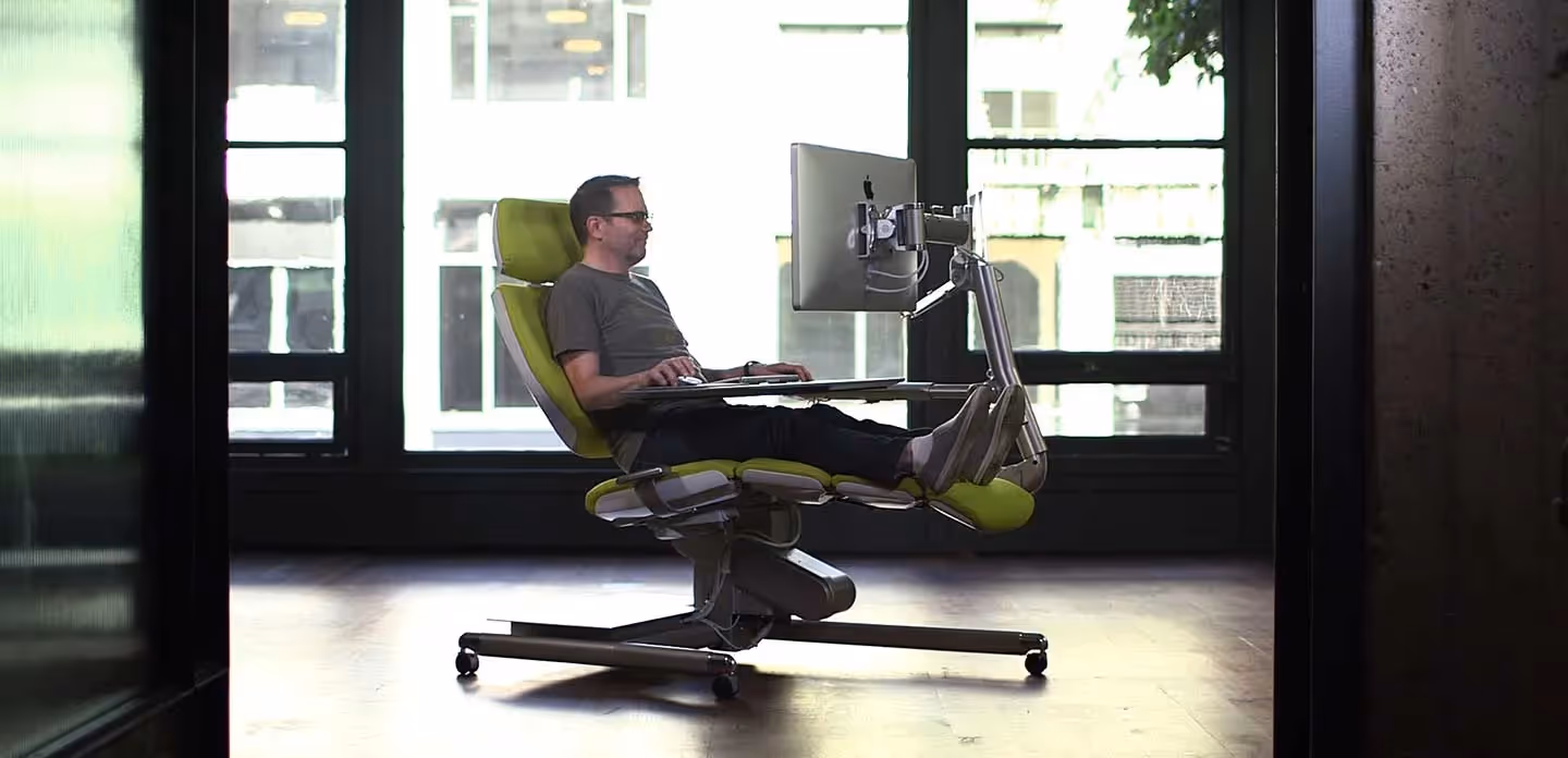 Zero G Workstation