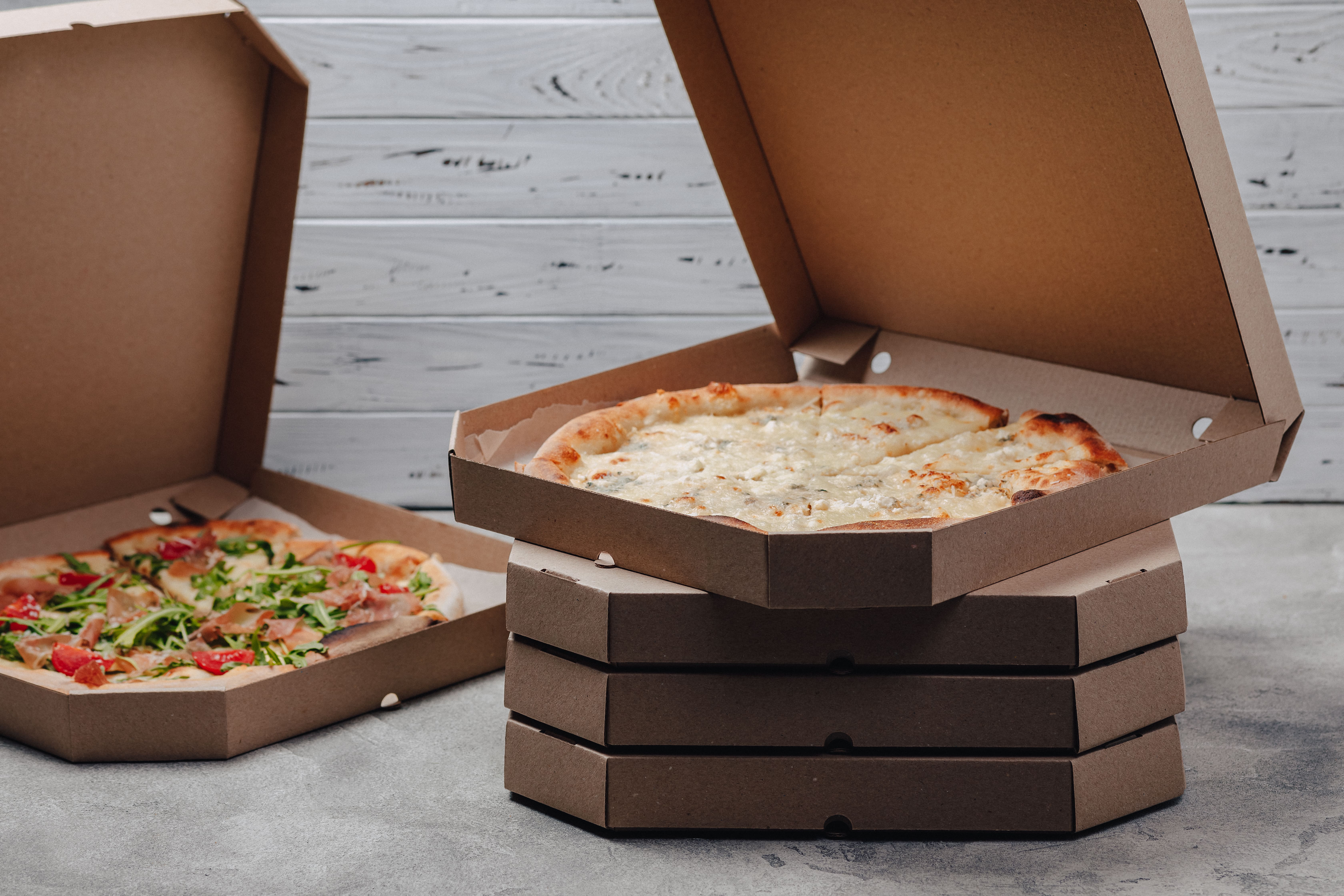 pizza packaging box