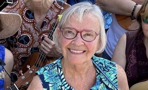 Picture of Coleen Smiling 
