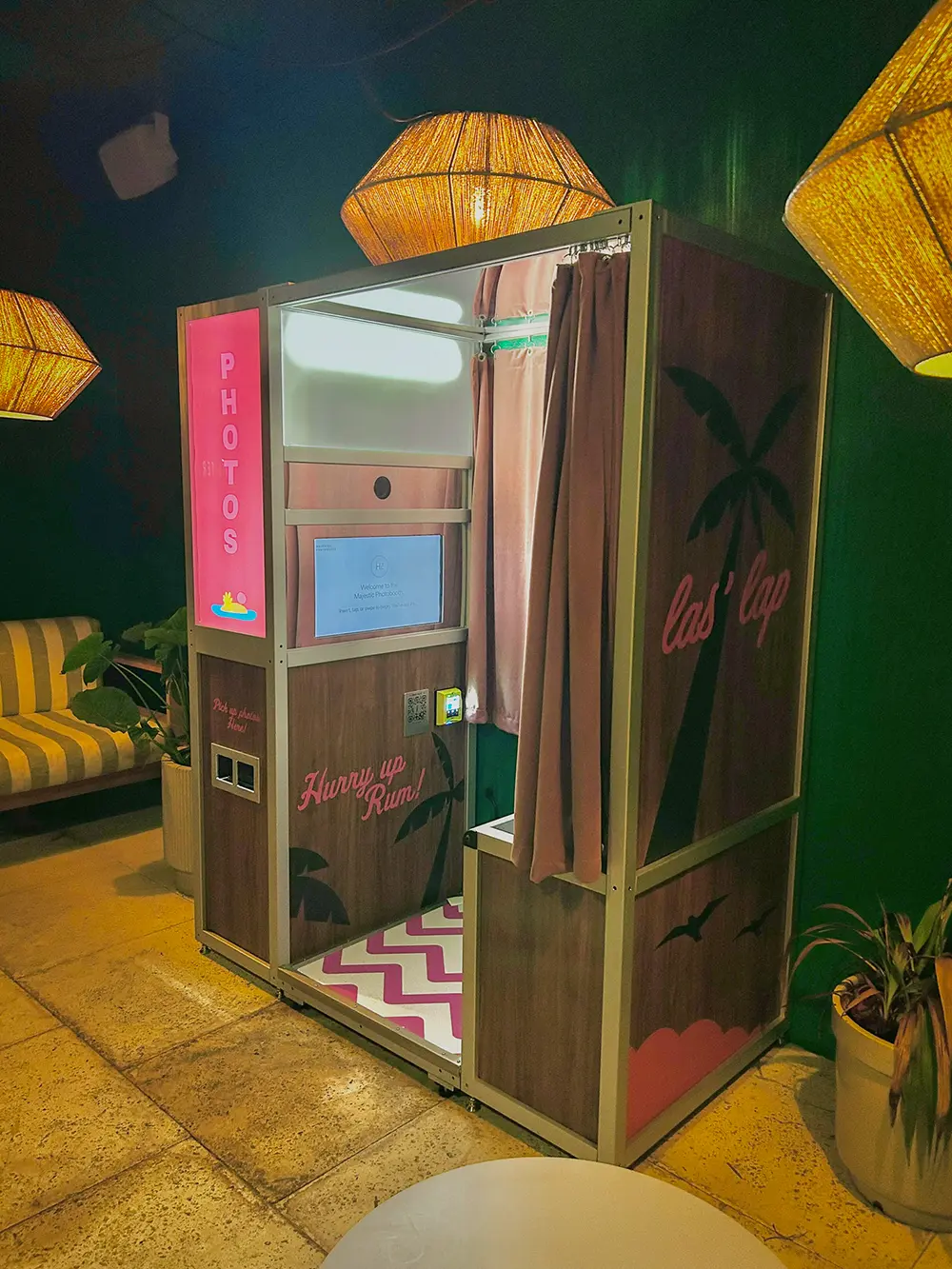 miami photo booth
