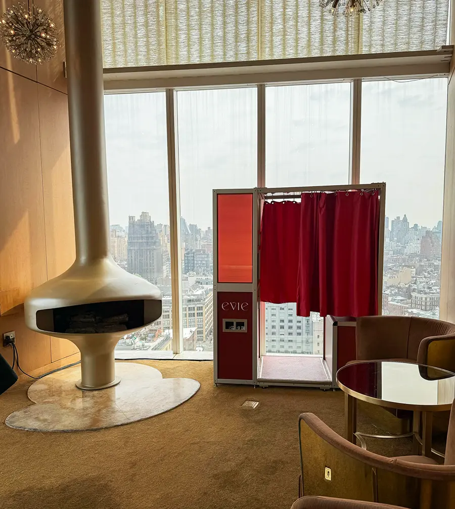 Luxury photo booth rental New York