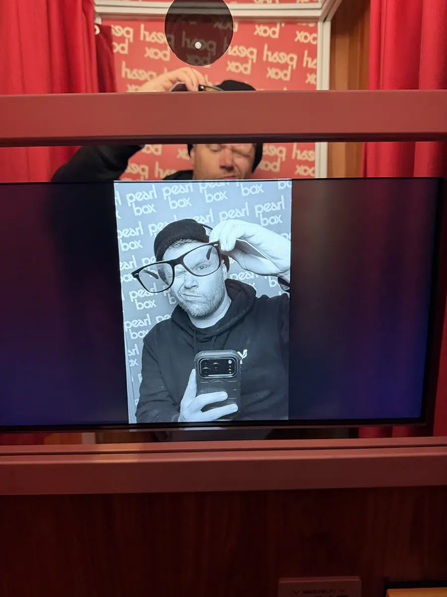 Pearl Box photo booth