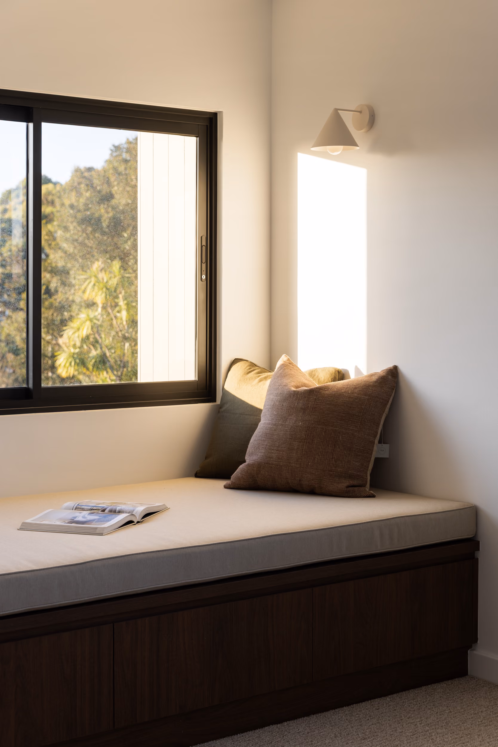 Avenue House by Hall & Hart