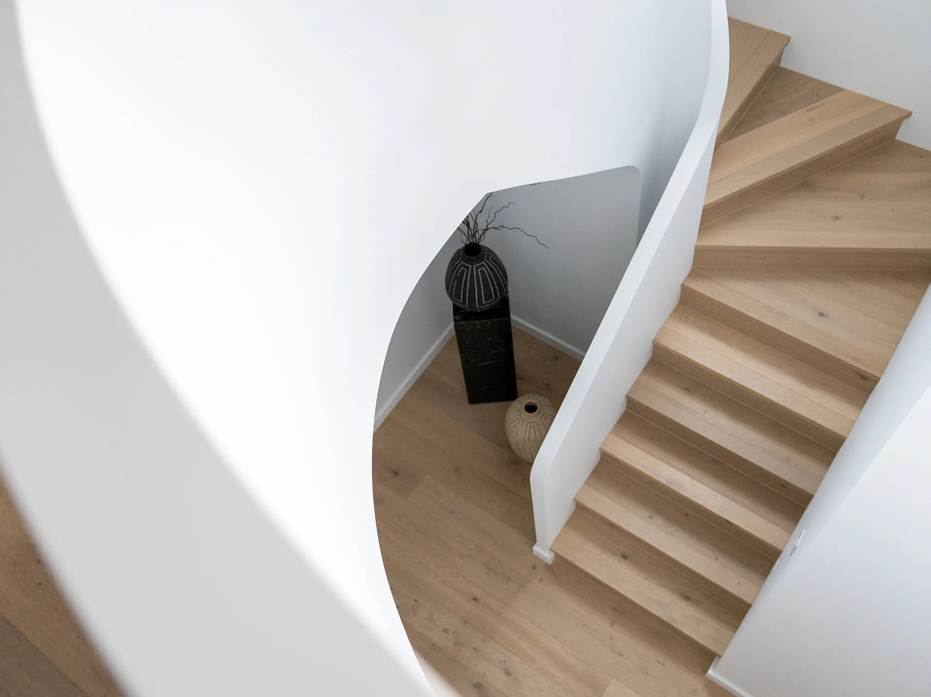 Thoughtful design draws you into the heart of the home.