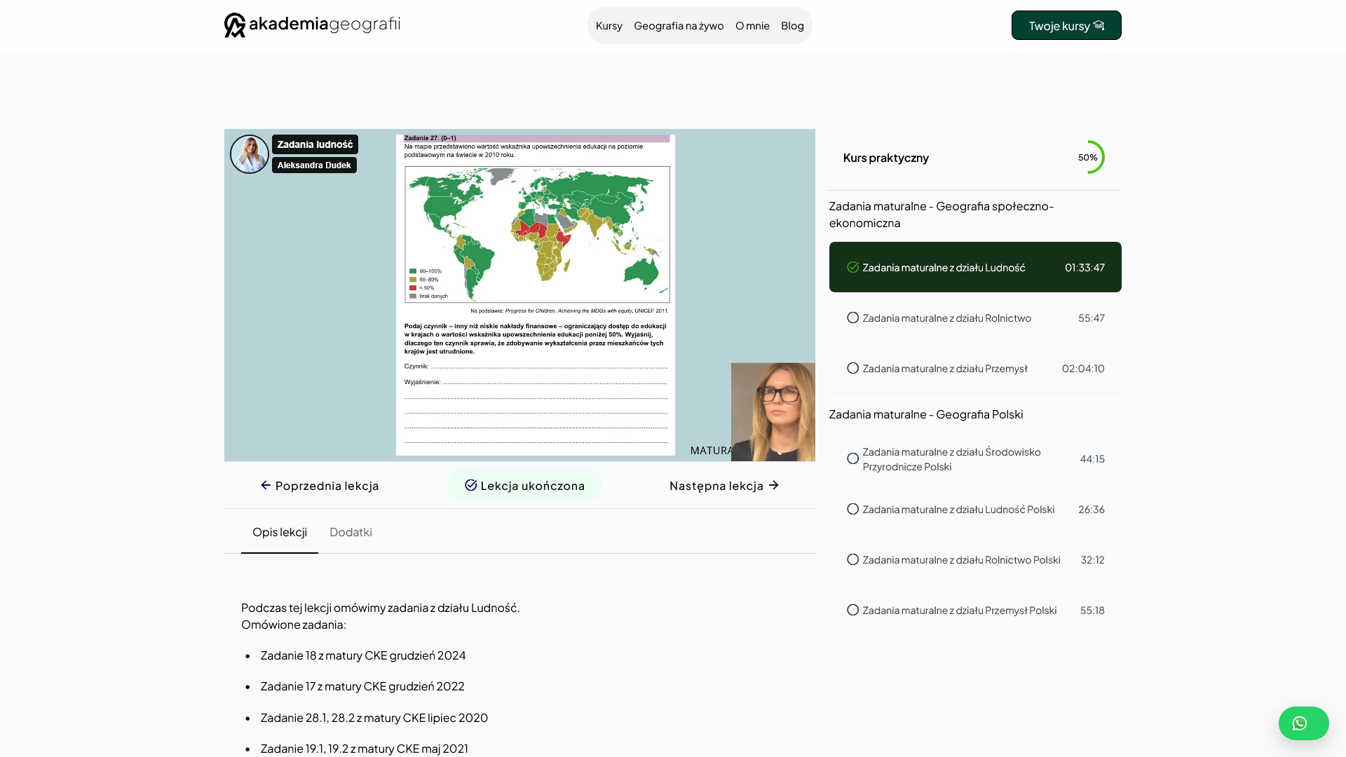 Platforma Akademii Geografii na laptopie — widok lekcji wideo