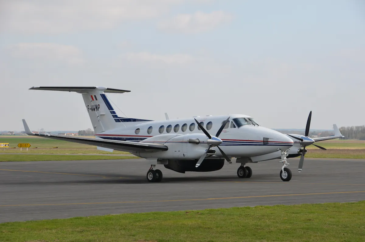 Beechcraft King Air 300