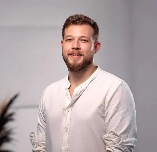 Sales Officer Gleb Kobets