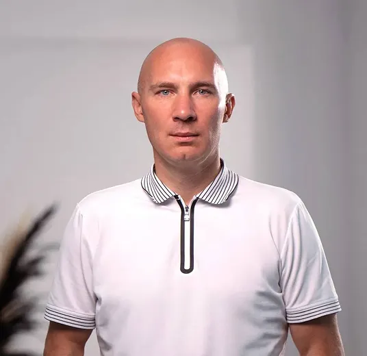 Sales Officer Dmitriy Yurkevich