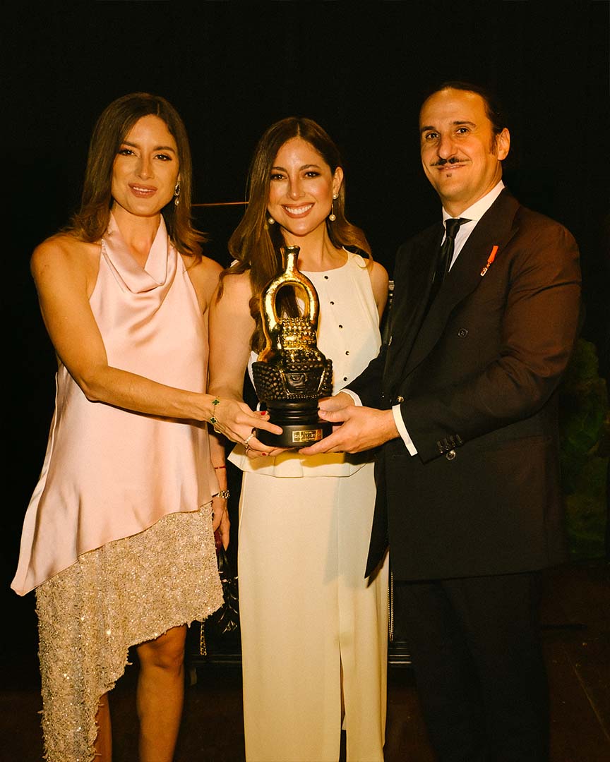 Lucía y Paola Jaramillo