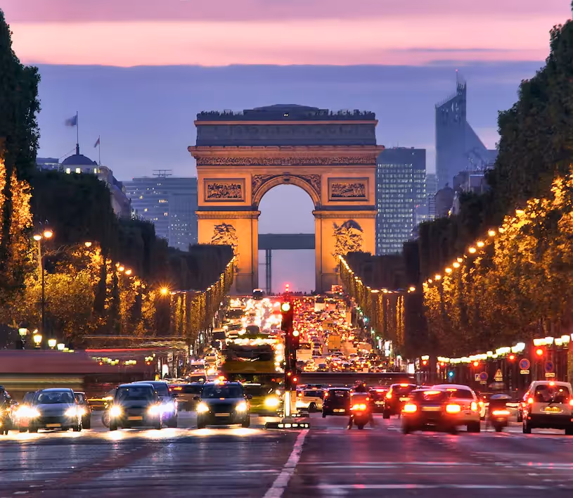 Avenue des Champs-Élysées Merveil Paris