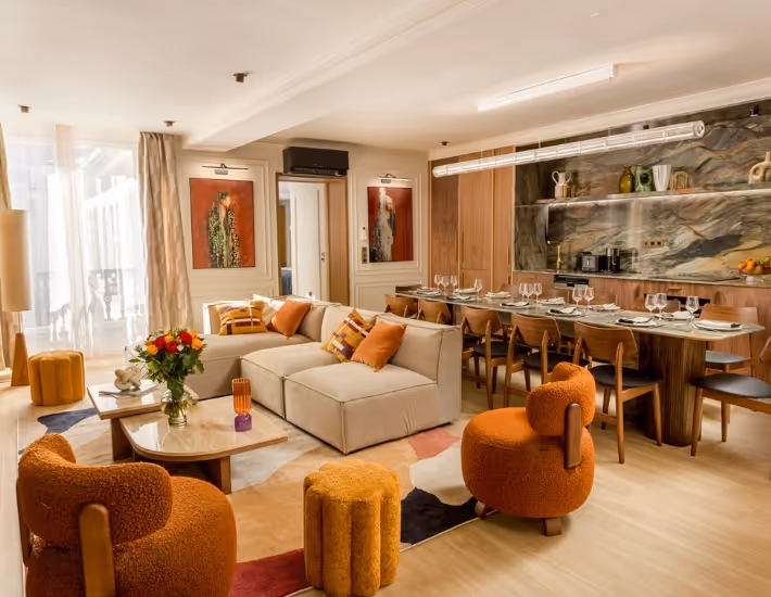 Large luxury apartment Merveil Paris