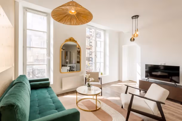 The living room of the Cozy Apartment Fbg Saint Antoine