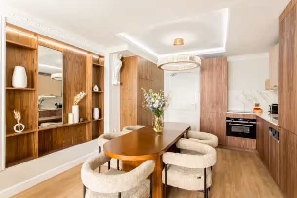 Le salle à manger Luxury Suite Lenoir I