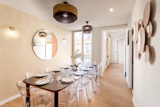 La salle à manger Cozy Apartment Sainte Anne