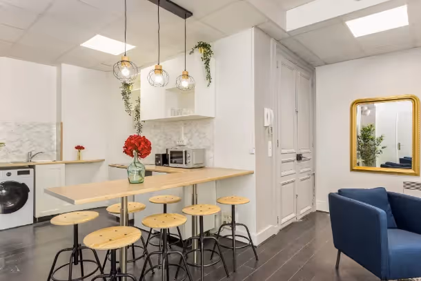 La salle à manger Cozy Apartment Sebastopol III