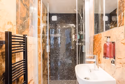 Salle de bain 2