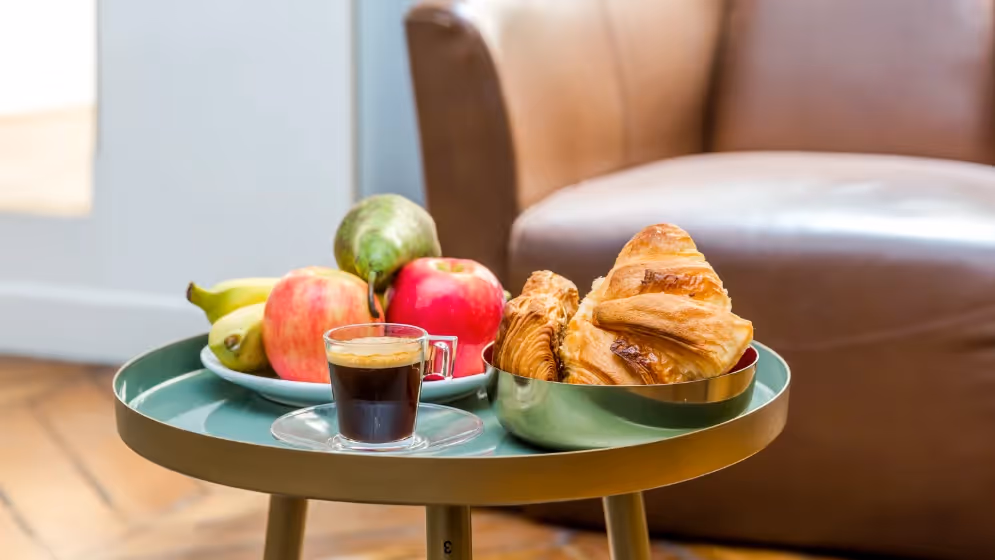 Le petit dejeuner suite de luxe aboukir IV