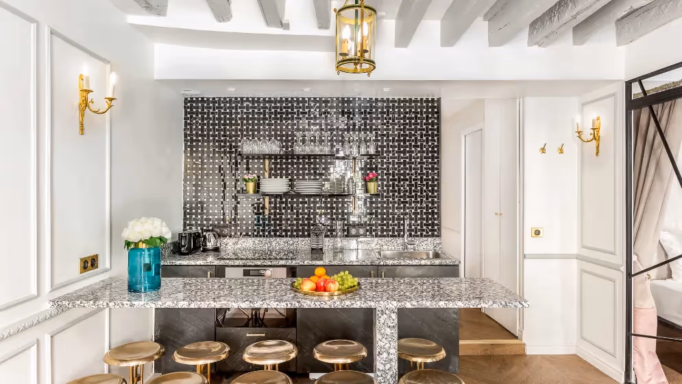 Le Cuisine Face luxury suite rambuteau
