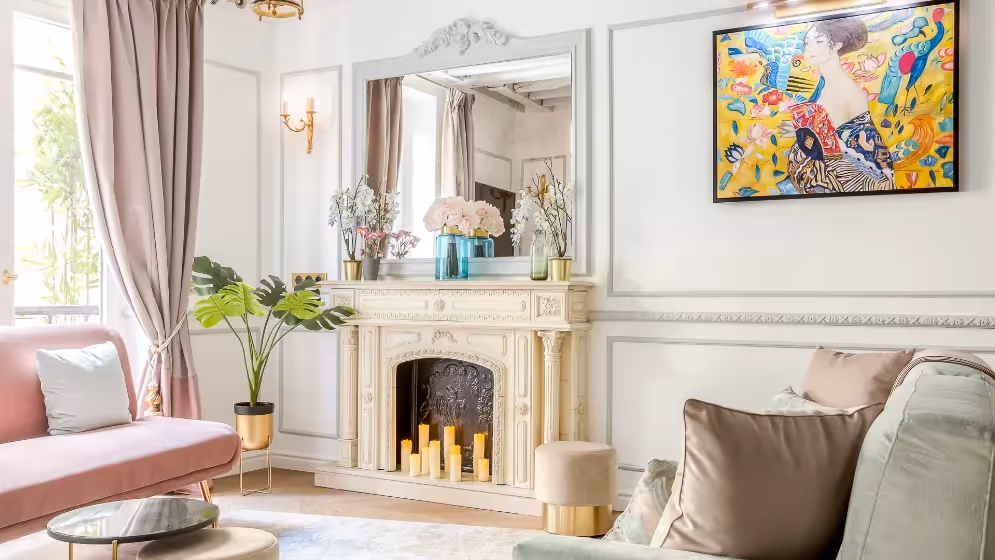 Le Salon detail luxury suite rambuteau
