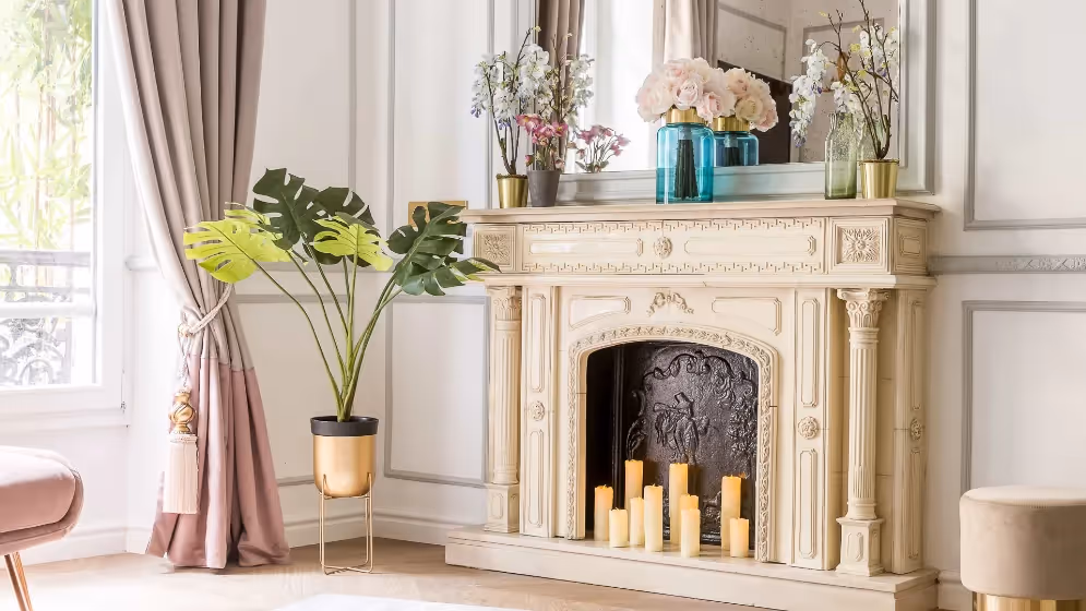 Le Salon detail luxury suite rambuteau