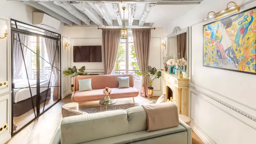 Le Salon luxury suite rambuteau