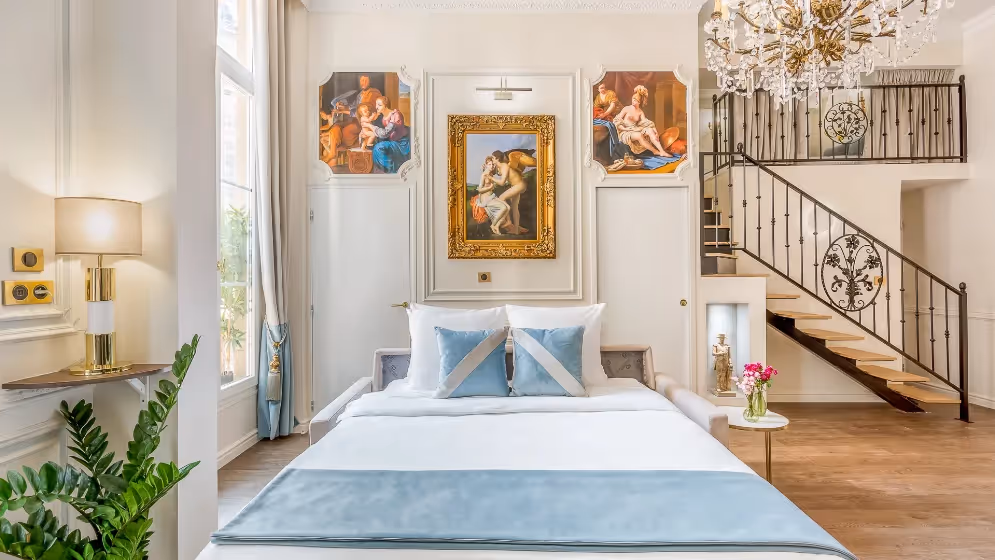 Le canape lit ouVert suite de luxe aboukir V