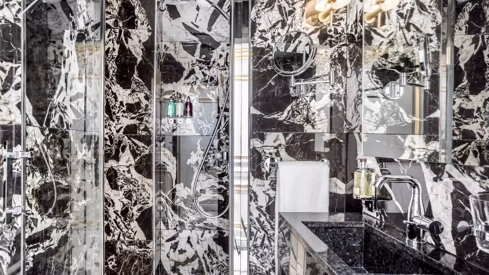 Le sdb suite de luxe bourdonnais