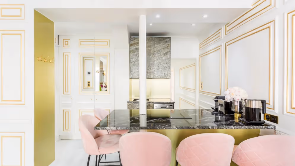 Le salon sieges suite de luxe bourdonnais